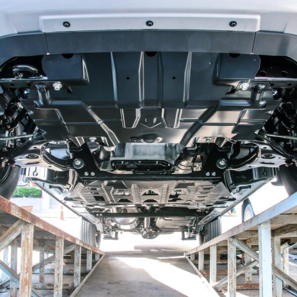 Konserwacja podwozia samochodu: kiedy i jak ją przeprowadzić?